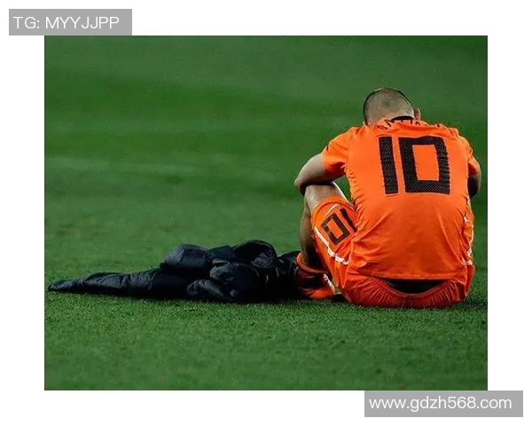 足球巨星泪洒赛场：失落与压力背后的无奈与挣扎